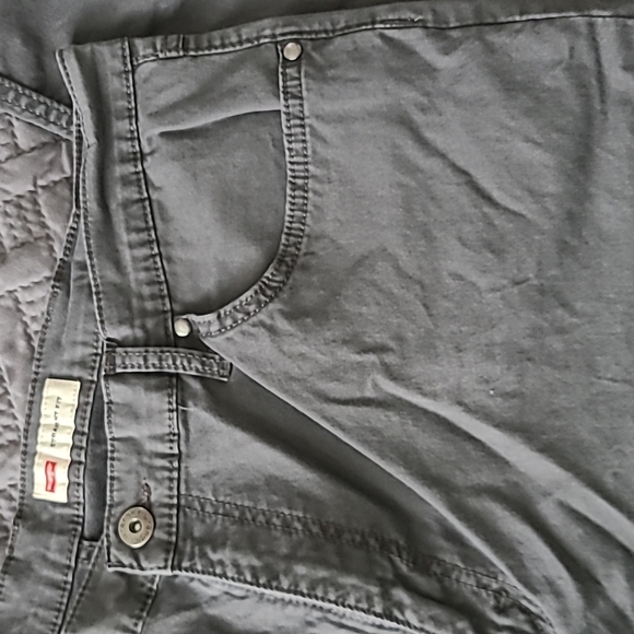 Wranglers straight fit pants - Picture 5 of 5